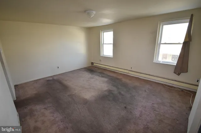 $250,000 | 521 York Street, Burlington, NJ 08016