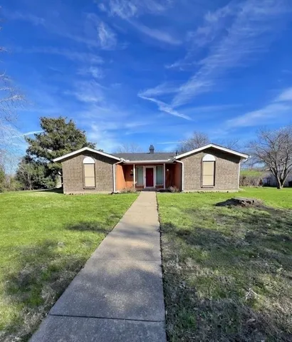 $2,100 | 201 Lester Street, Burleson, TX 76028