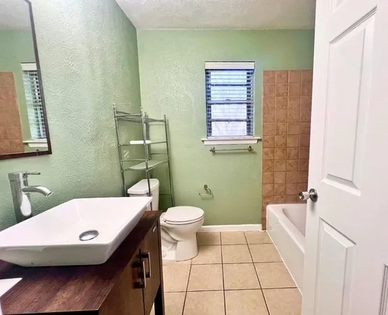 $2,000 | 201 Lester Street, Burleson, TX 76028