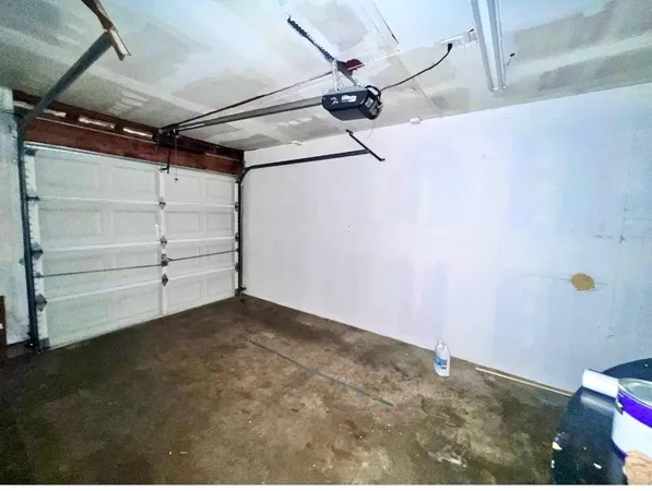 $2,000 | 201 Lester Street, Burleson, TX 76028