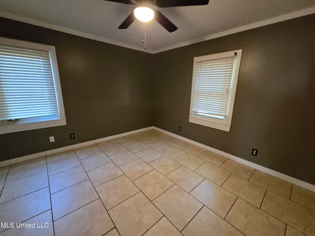 $1,400 | 38 37th Street, Gulfport, MS 39507