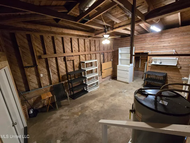 $1,400 | 38 37th Street, Gulfport, MS 39507