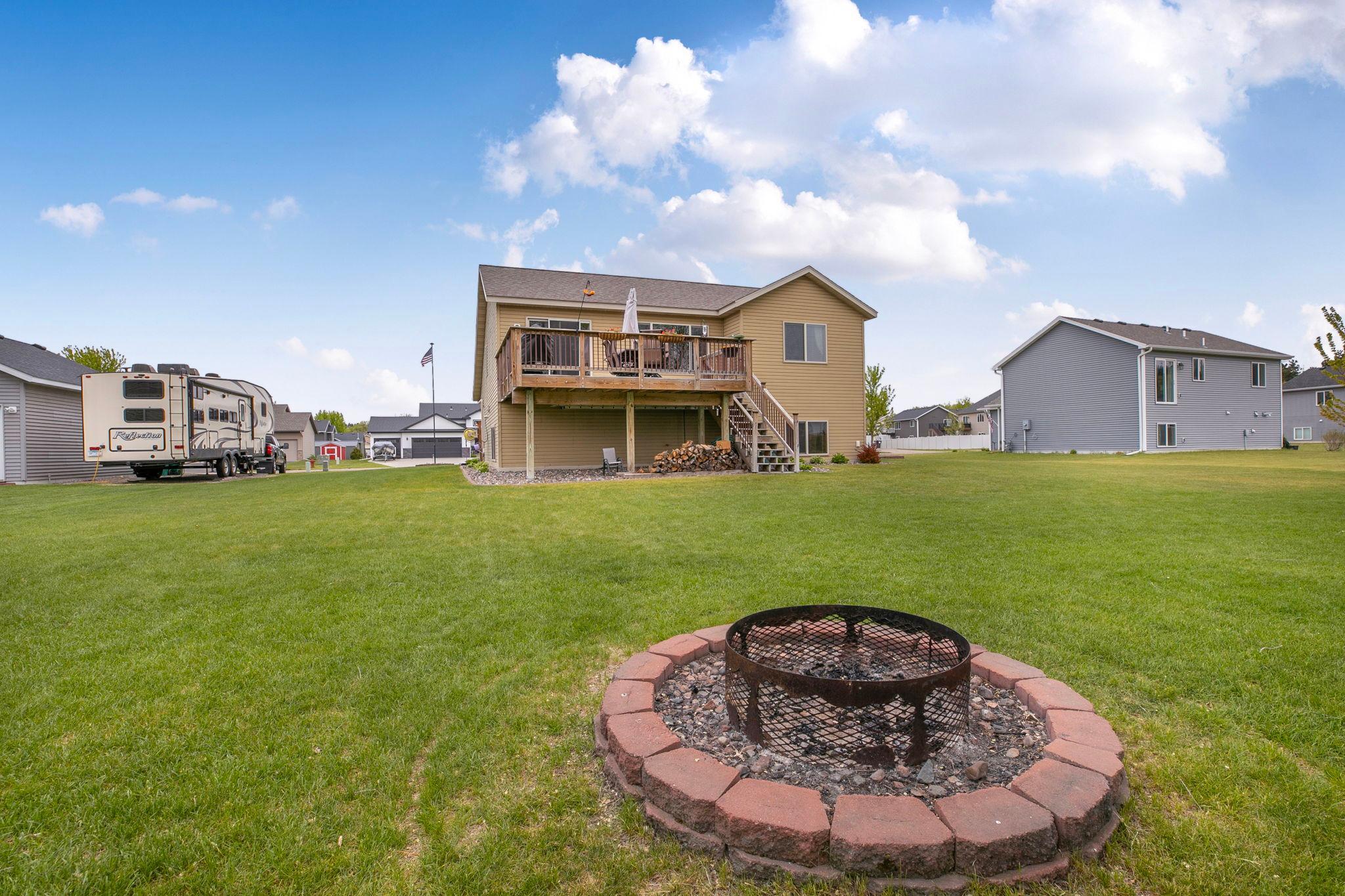 904 7th Street Northeast Rice, MN 56367 - Photo 5 of 29