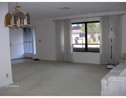 2553 Lochmore Road Riviera Beach, FL 33407 - Photo 9 of 11 Additional Photo