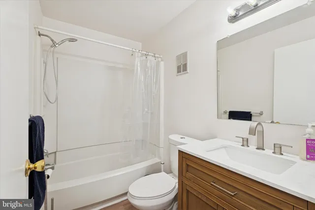 $2,100 | 207 Stockton Court, North Wales, PA 19454