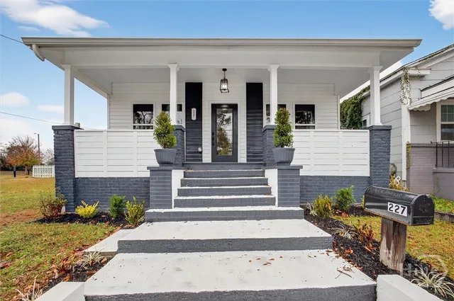 $299,000 | 227 Glass Street, Savannah, GA 31415