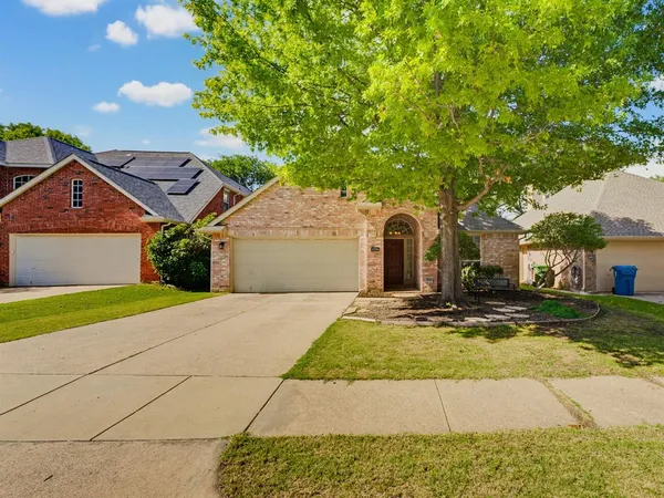 $440,000 | 1016 Sweet Grass Trail, Flower Mound, TX 75028