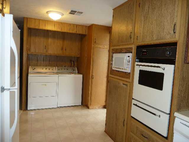 1120 East Mission Road, Unit 15 Fallbrook, CA 92028 - Photo 7 of 14