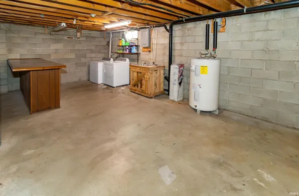 $204,900 | 408 Kennedy Drive, Mount Vernon, IN 47620