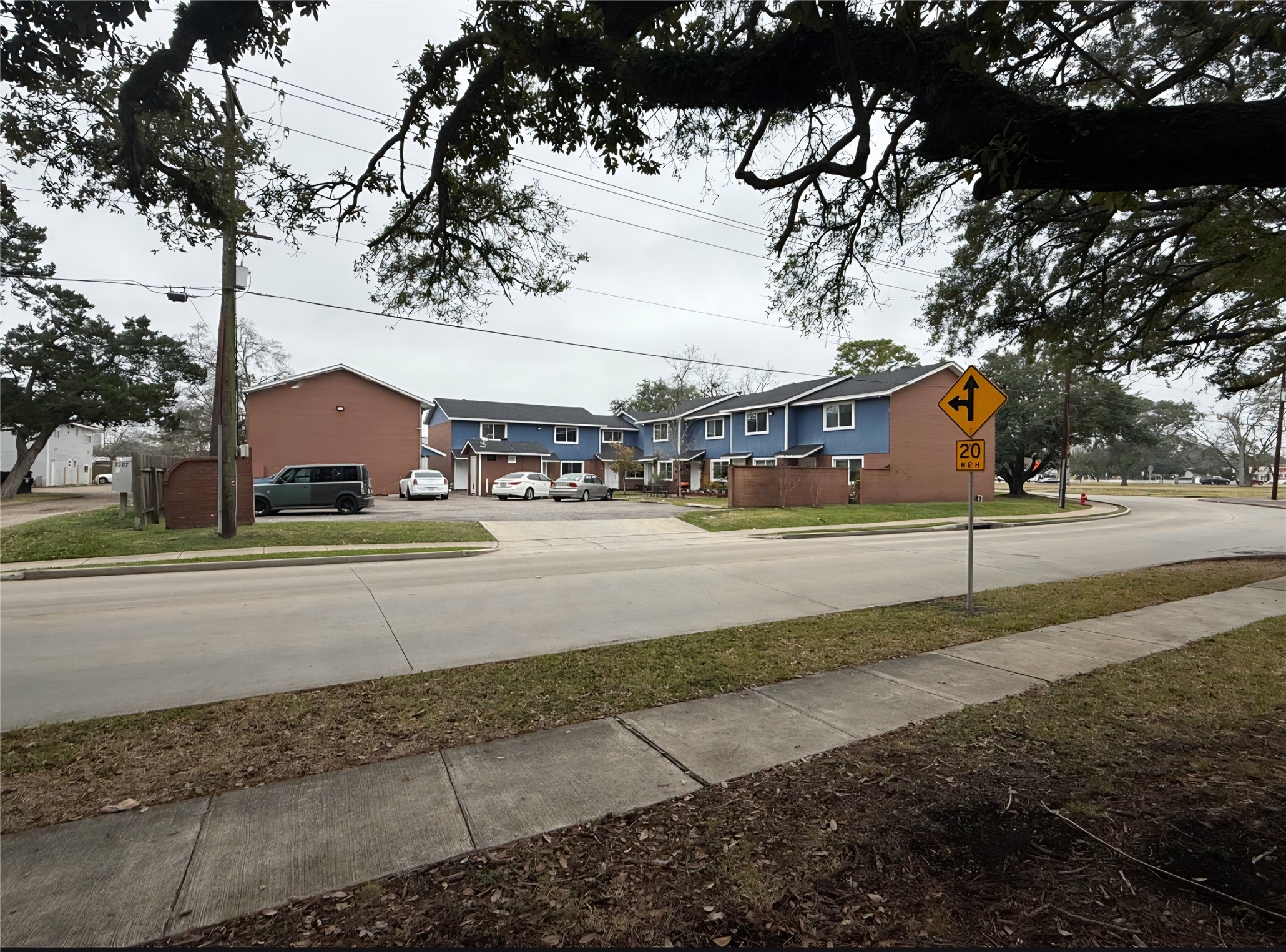1904 Mustang Road Alvin, TX 77511 - Photo 2 of 10