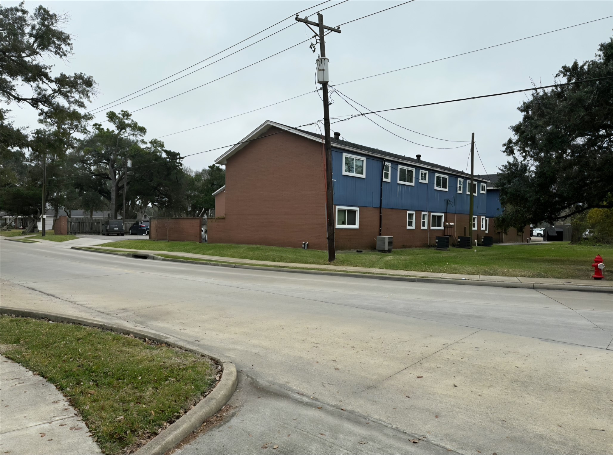 1904 Mustang Road Alvin, TX 77511 - Photo 4 of 10