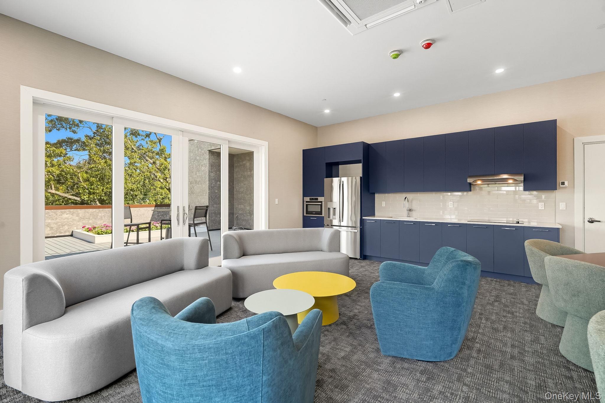 402 Halstead Avenue, Unit 404 Harrison, NY 10528 - Photo 10 of 12 Community Club Room