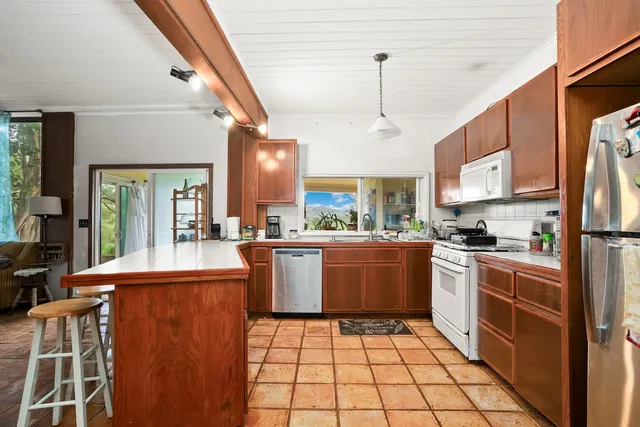 $850,000 | 5094 Puuwai Road, Kalaheo, HI 96741