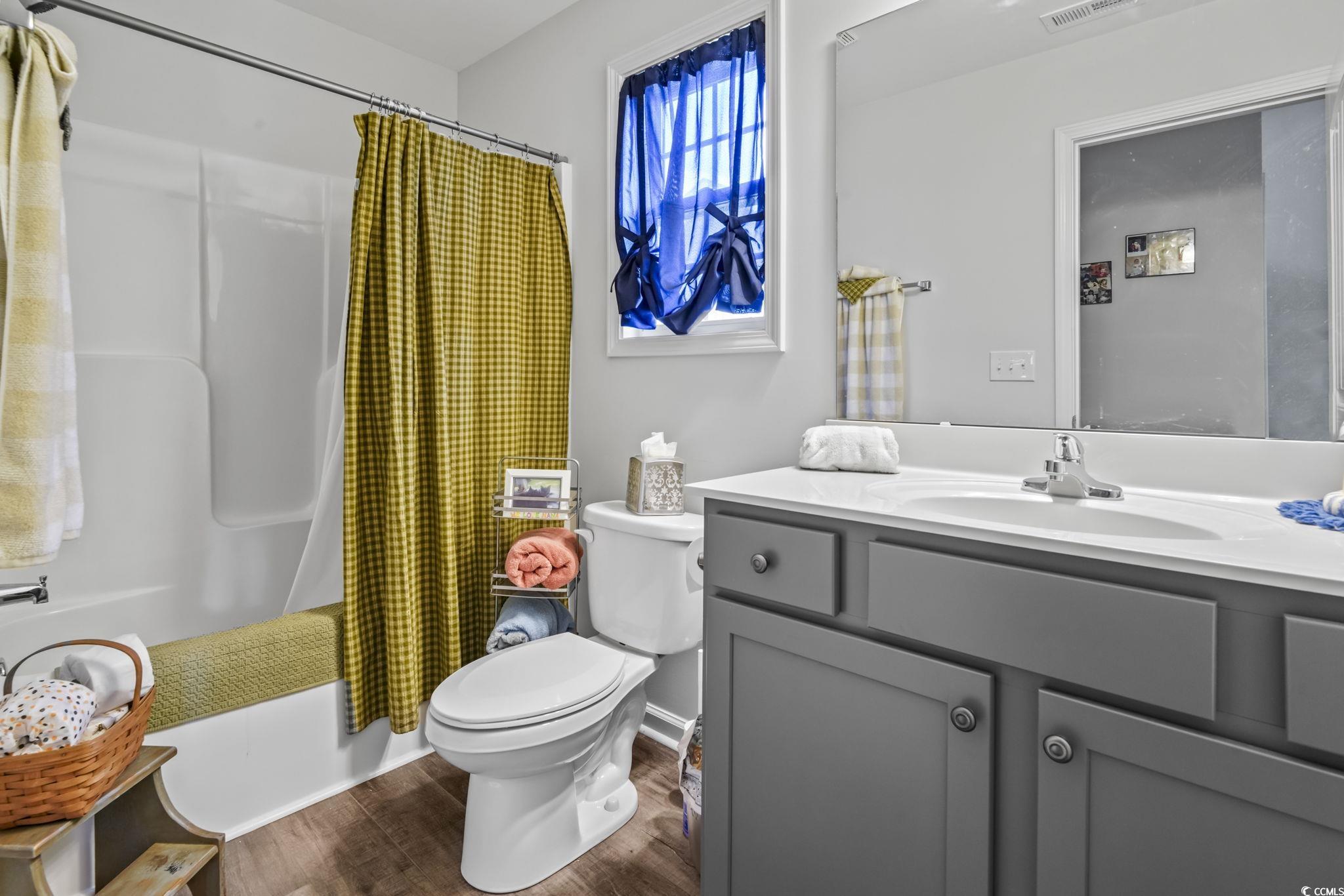 308 Concorde Drive Georgetown, SC 29440 - Photo 29 of 40 Full bath featuring shower / bathtub combination off Bonus Room