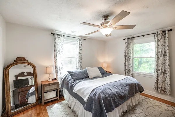 $855,000 | 249 Old Highway 31 West, Cottontown, TN 37048