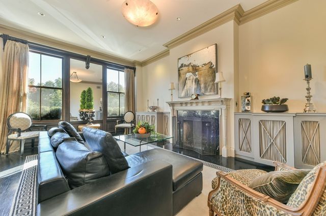 $2,243,400 | 87 Beacon Street, Unit 2, Boston, MA 02108