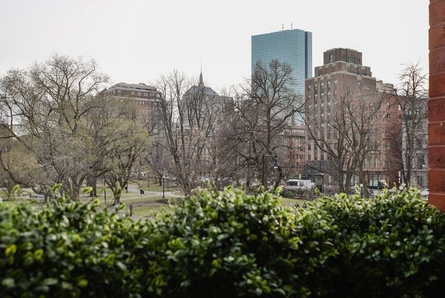 $2,243,400 | 87 Beacon Street, Unit 2, Boston, MA 02108