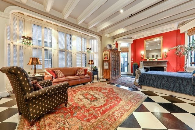 $2,243,400 | 87 Beacon Street, Unit 2, Boston, MA 02108