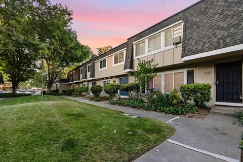 $874,888 | 7062 Cypress Point Court, San Jose, CA 95139