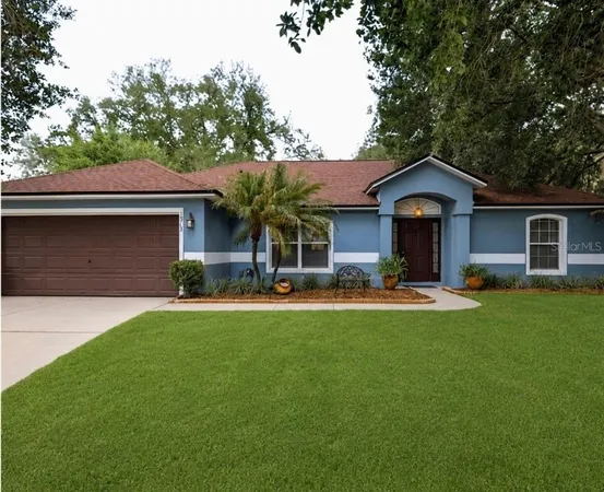 $385,000 | 1313 Oak Valley Boulevard, Minneola, FL 34715