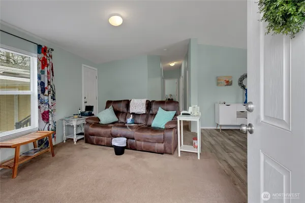 $135,000 | 8511 144th Avenue East, Puyallup, WA 98372