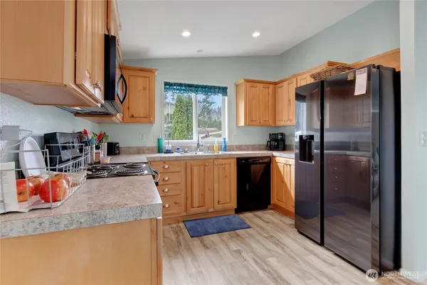 $135,000 | 8511 144th Avenue East, Puyallup, WA 98372