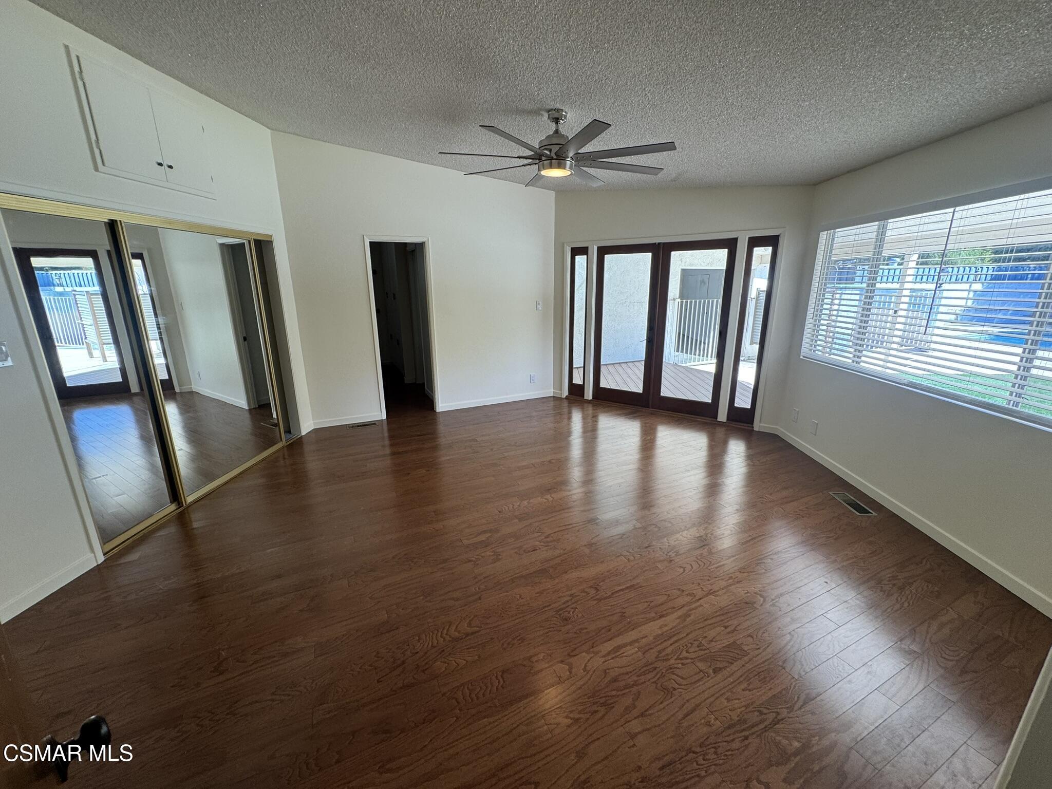 381 Laguna Terrace Simi Valley, CA 93065 - Photo 14 of 48 IMG_1754