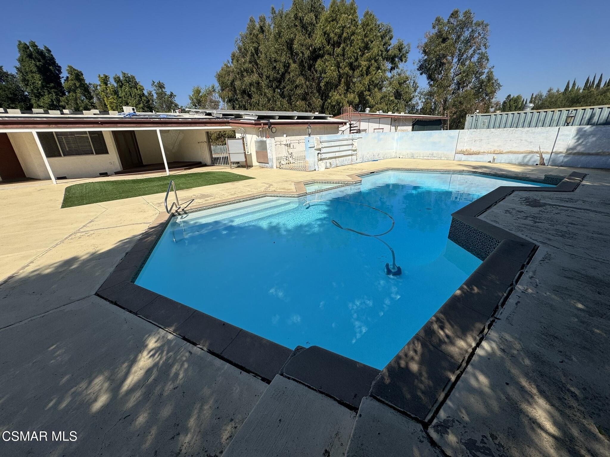 381 Laguna Terrace Simi Valley, CA 93065 - Photo 36 of 48 IMG_1780