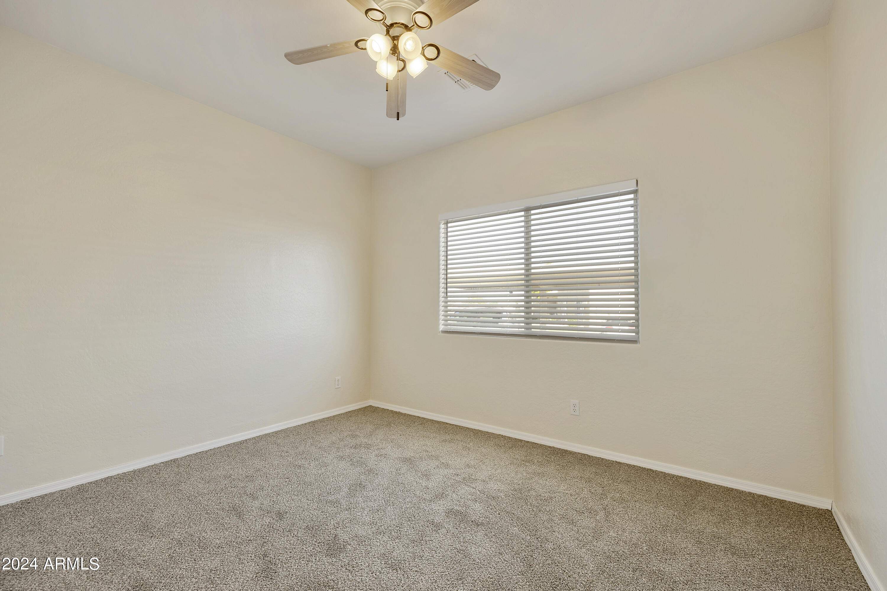 2300 East Magma Road, Unit 16 San Tan Valley, AZ 85143 - Photo 17 of 26 0c1a5736-0c1a5740