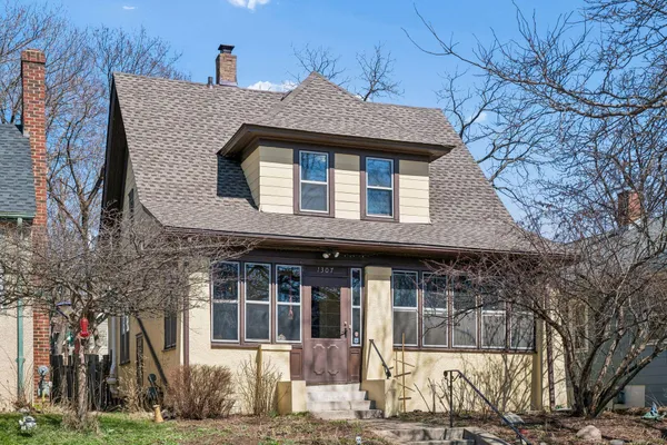 $369,000 | 1307 West Seminary Avenue, St. Paul, MN 55104