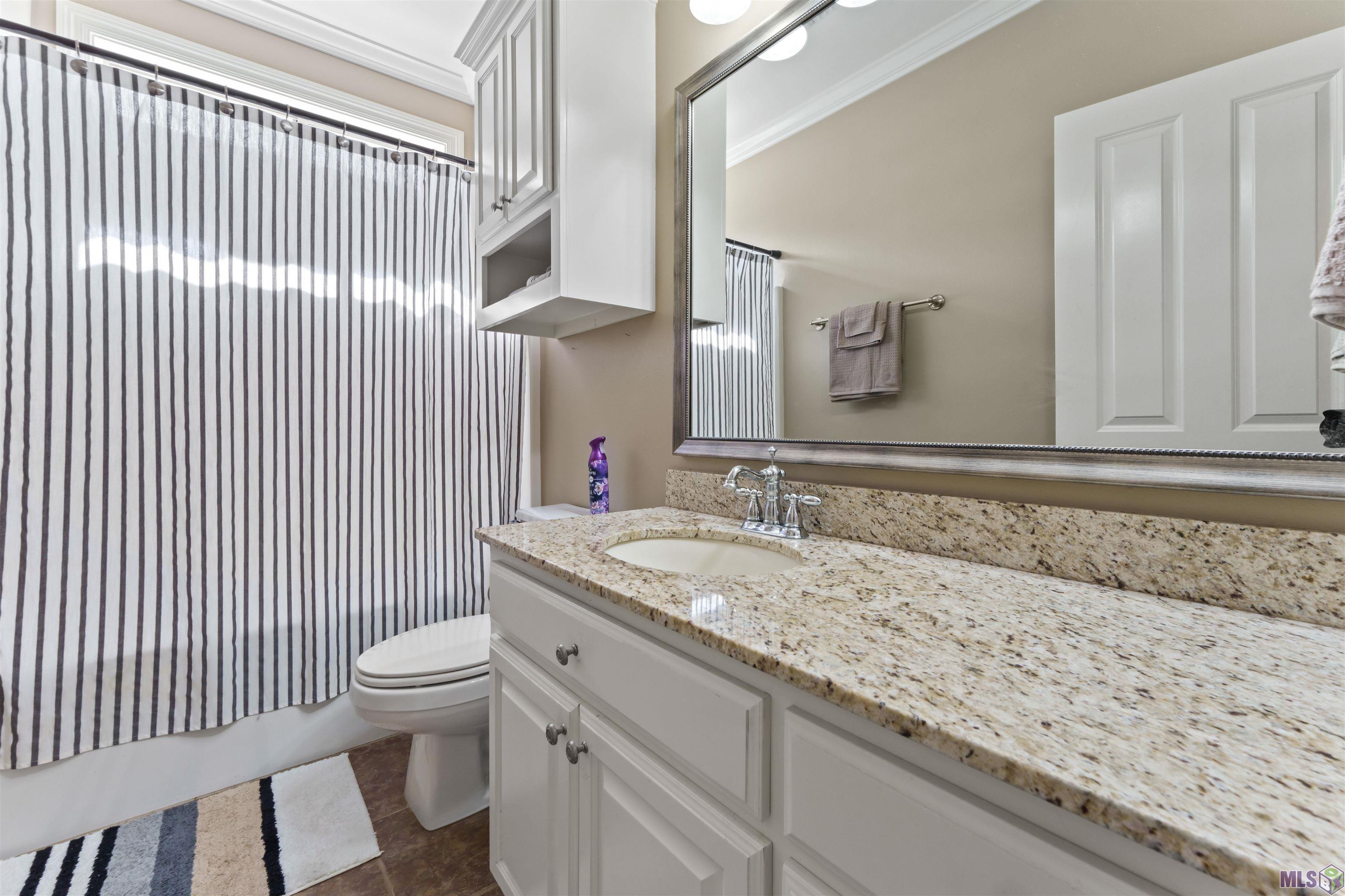 19212 Merlot Avenue St. George, LA 70817 - Photo 18 of 25 Bathroom 2