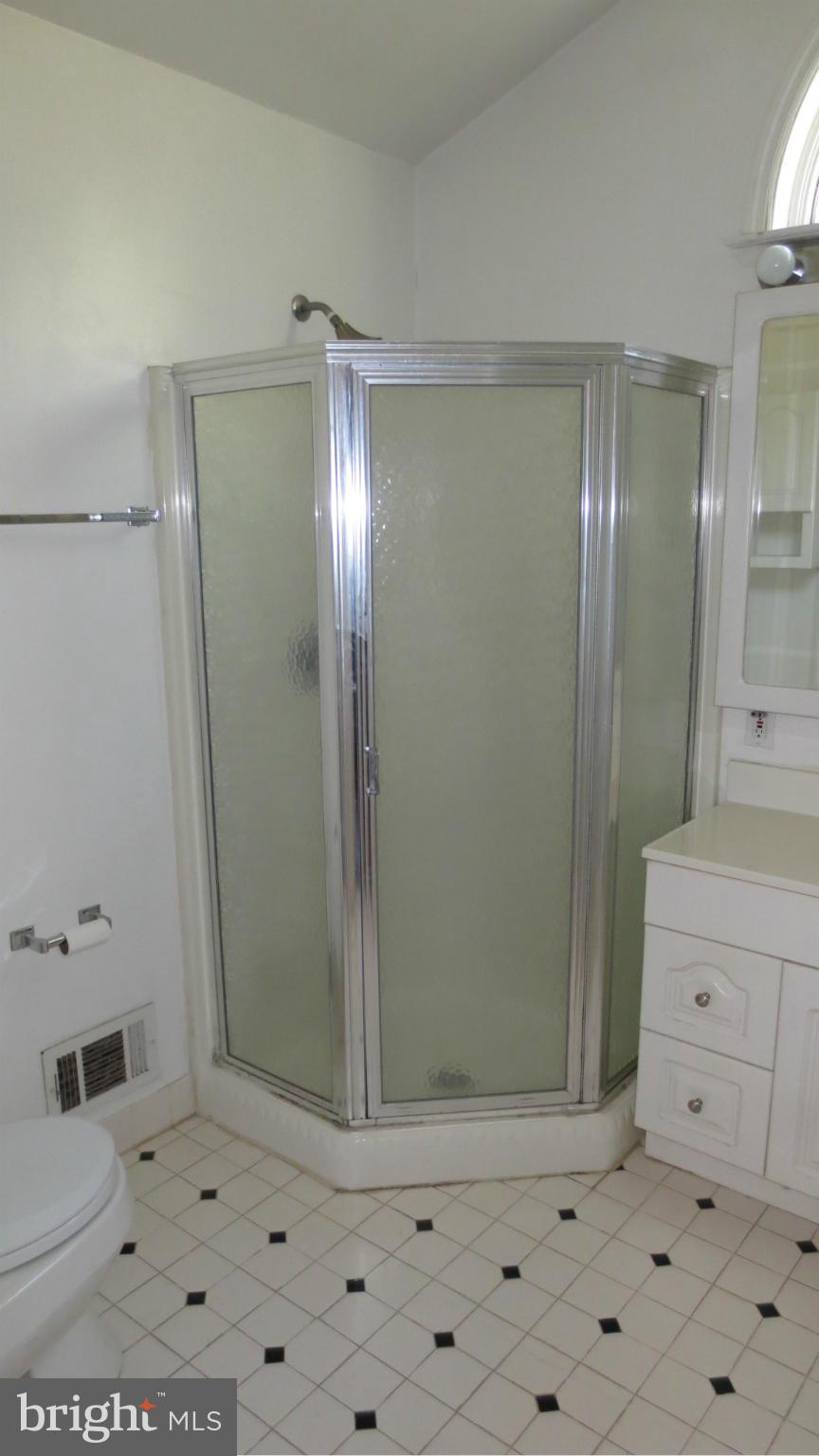 1907 Kimberly Road Silver Spring, MD 20903 - Photo 15 of 19 Bath (Master)