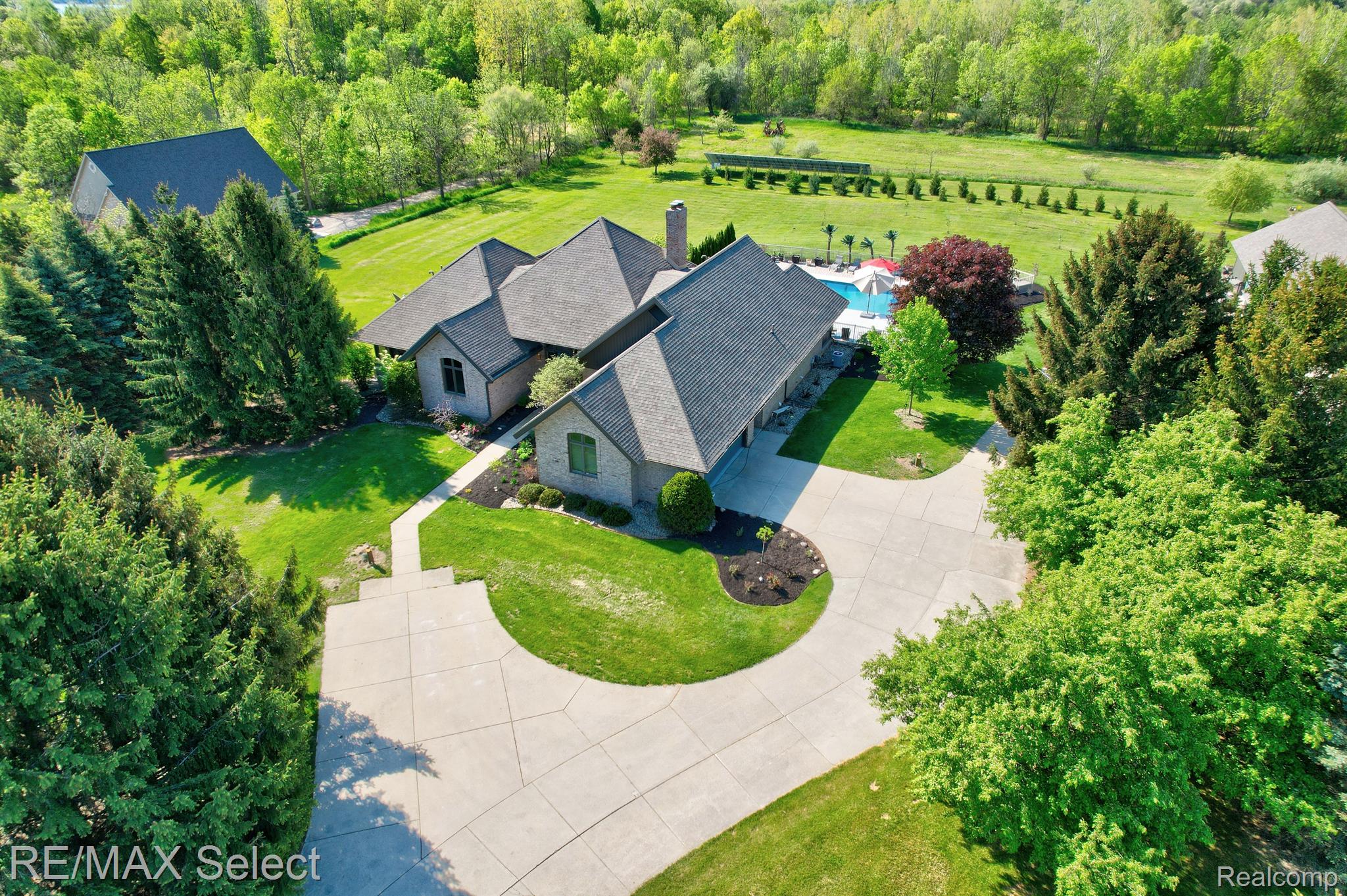 4521 East Rolston Road Linden, MI 48451 - Photo 1 of 75 Gallery Image 1