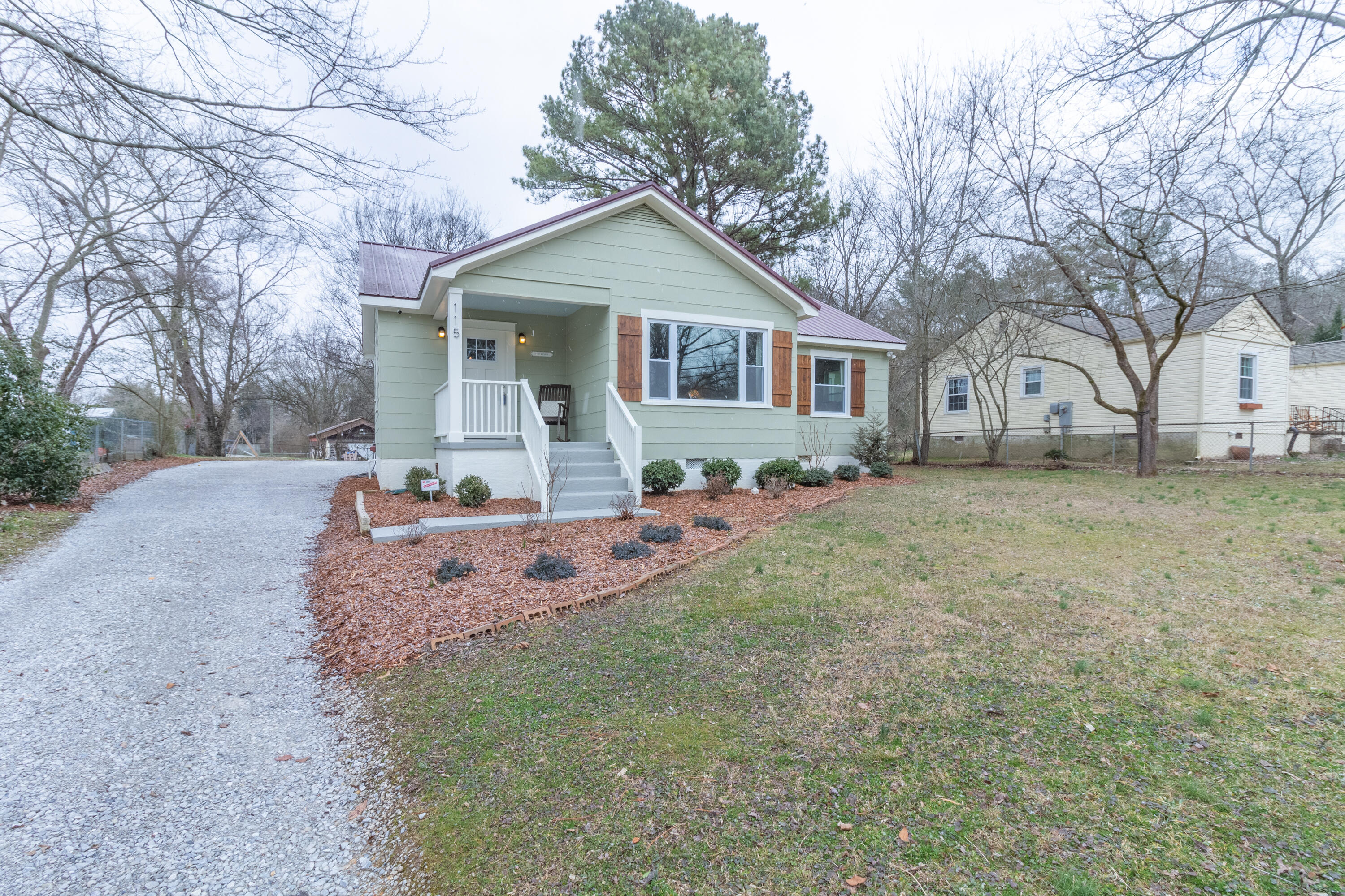 115 Hill Road Chattanooga, TN 37415 - Photo 4 of 42 115 Hill Rd.-6