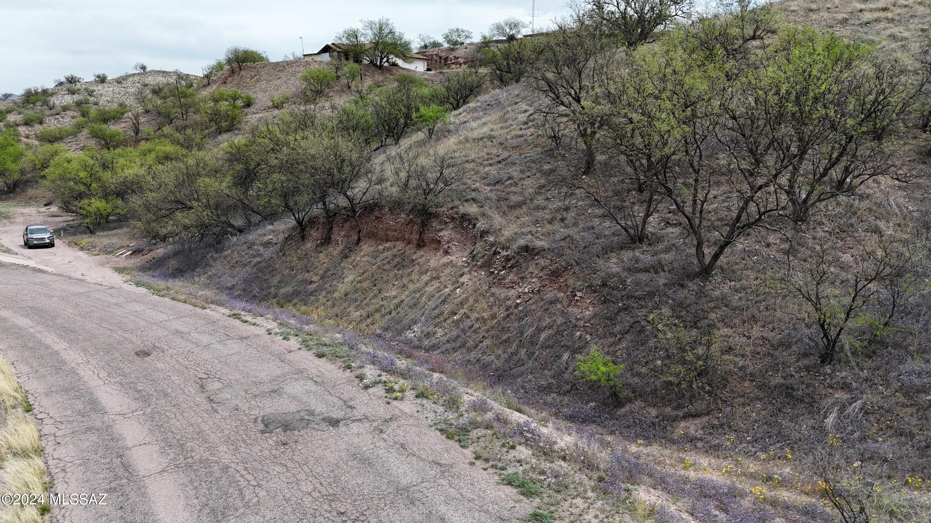 977 Calle Amarillo, Unit 28 Rio Rico, AZ 85648 - Photo 2 of 7