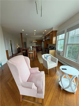 $2,700 | 9 Union Street, Unit 1, Jamestown, RI 02835