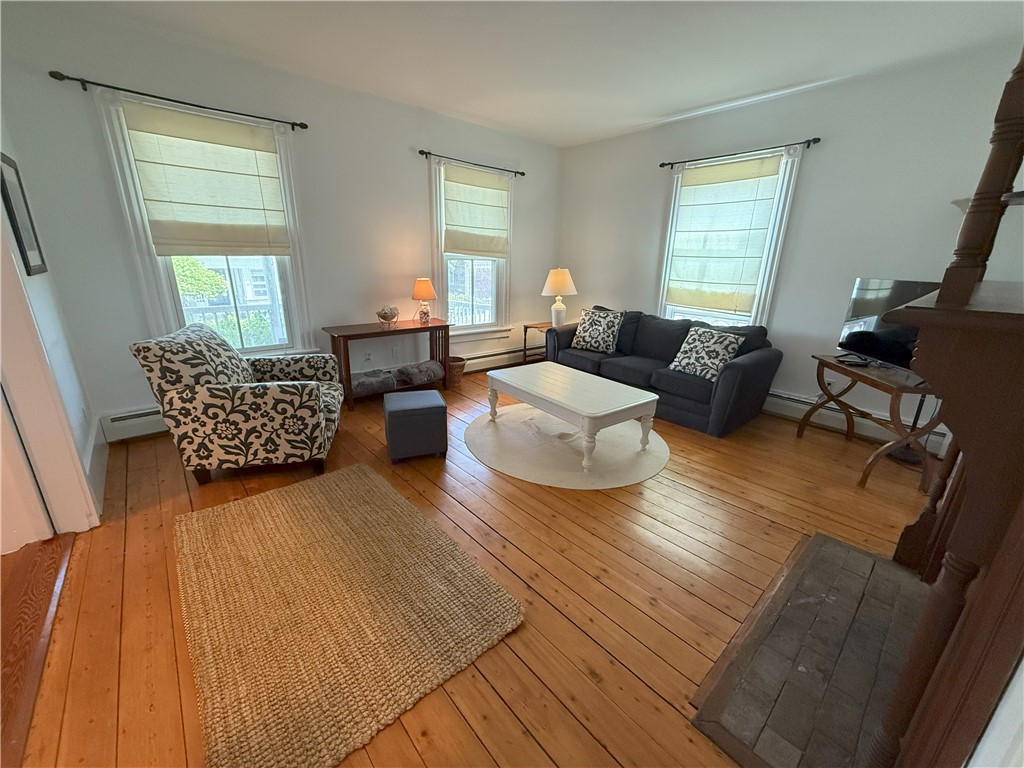 9 Union Street, Unit 1 Jamestown, RI 02835 - Photo 2 of 31