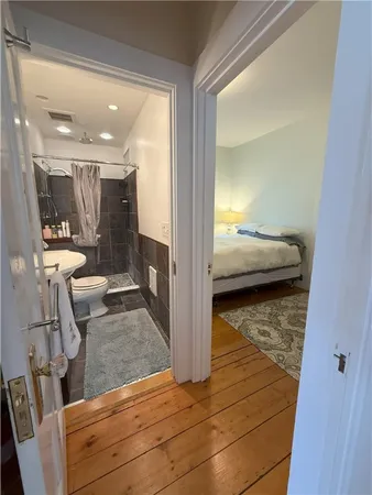 $2,700 | 9 Union Street, Unit 1, Jamestown, RI 02835