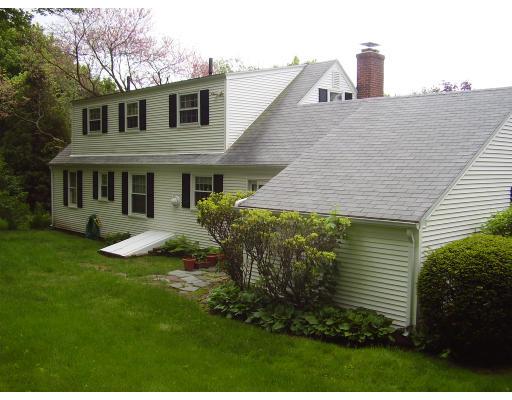 93 Meadow Road East Longmeadow, MA 01028 - Photo 5 of 5 Gallery Image 5