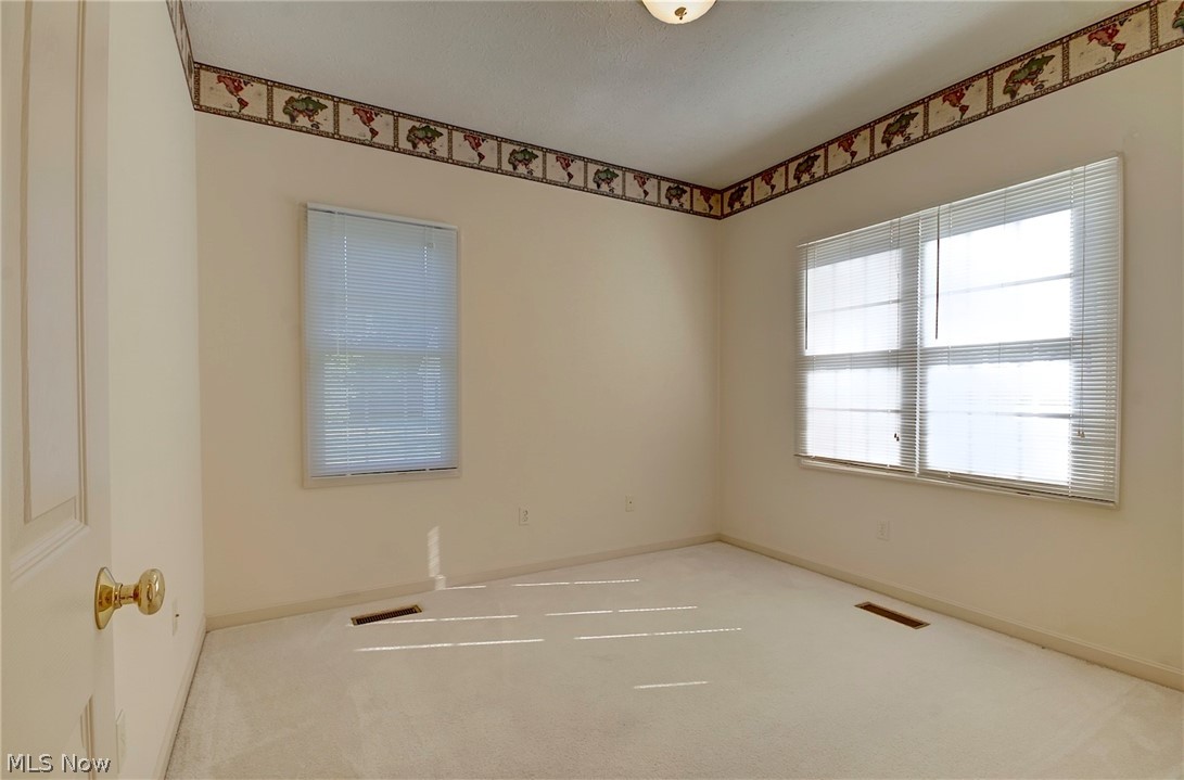4256 Turtleback Cove Avon, OH 44011 - Photo 5 of 31