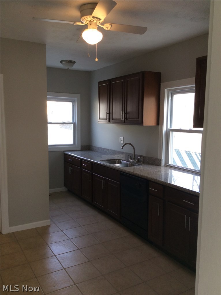 2107 Rossmoor Road Cleveland Heights, OH 44118 - Photo 6 of 20