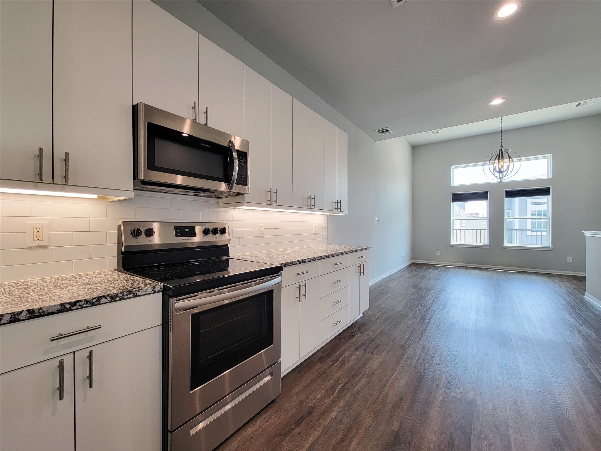 4908 Paradigm Ln Spring Spring, TX 77379 - Photo 12 of 37 Gallery Image 12