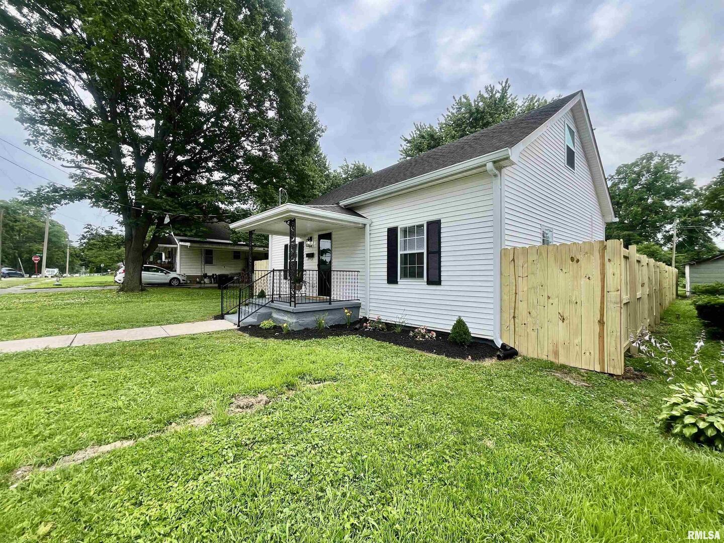 314 West 12th Street Metropolis, IL 62960 - Photo 4 of 29