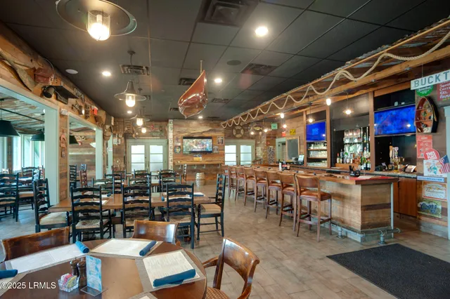 $699,000 | 19 Anchor Bend, Bluffton, SC 29910