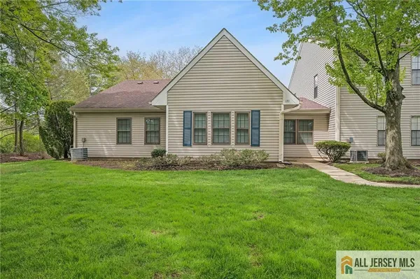 $328,000 | 171 Wycoff Way West, Unit 171, East Brunswick, NJ 08816