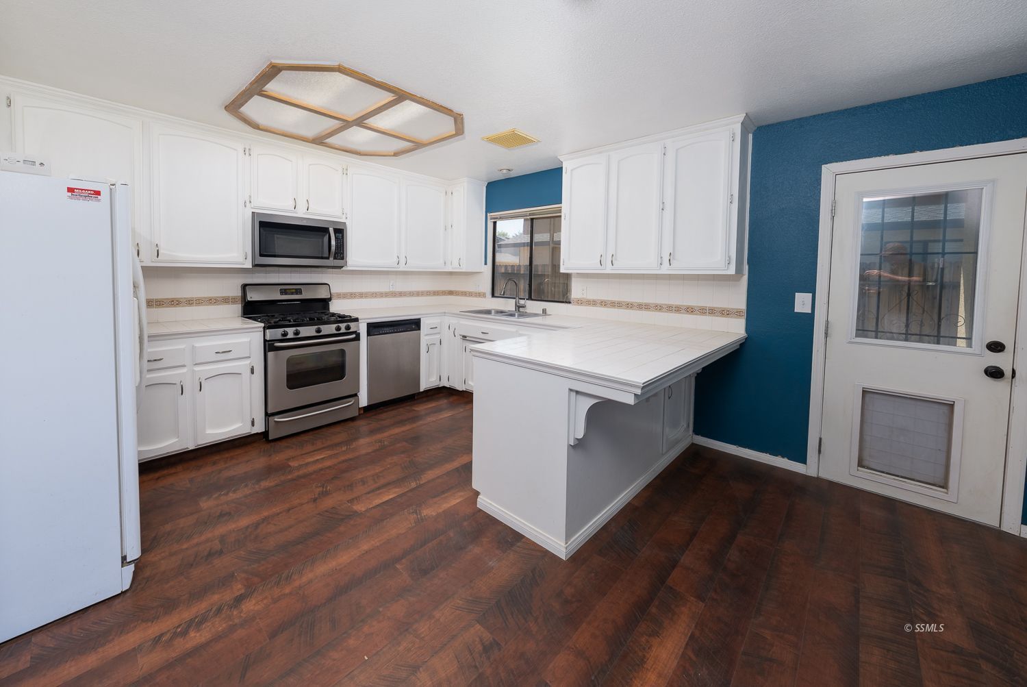 314 Reese Street Ridgecrest, CA 93555 - Photo 8 of 31