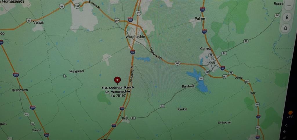 104 Anderson Road Waxahachie, TX 75167 - Photo 7 of 10 a close view of shower