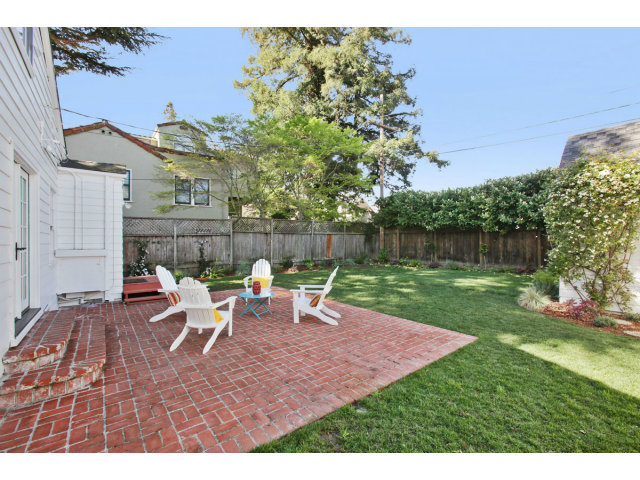 1132 Cambridge Road Burlingame, CA 94010 - Photo 21 of 25 a view of a sitting area with furniture in backyard