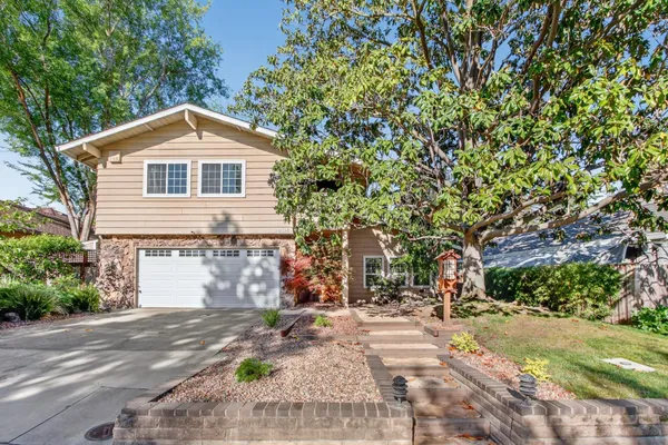 $784,000 | 3405 Riverdale Way, Carmichael, CA 95608