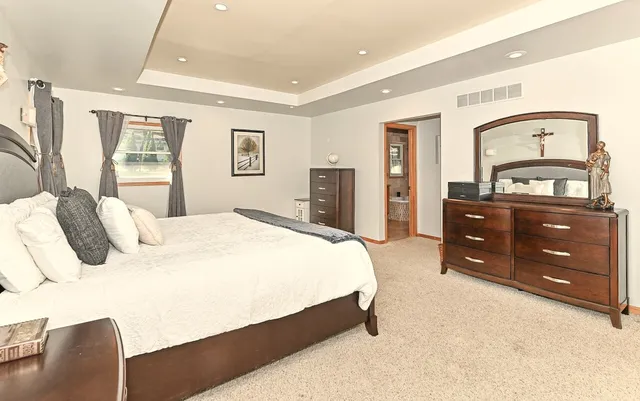 $589,900 | 17615 Continental Drive, Brookfield, WI 53045